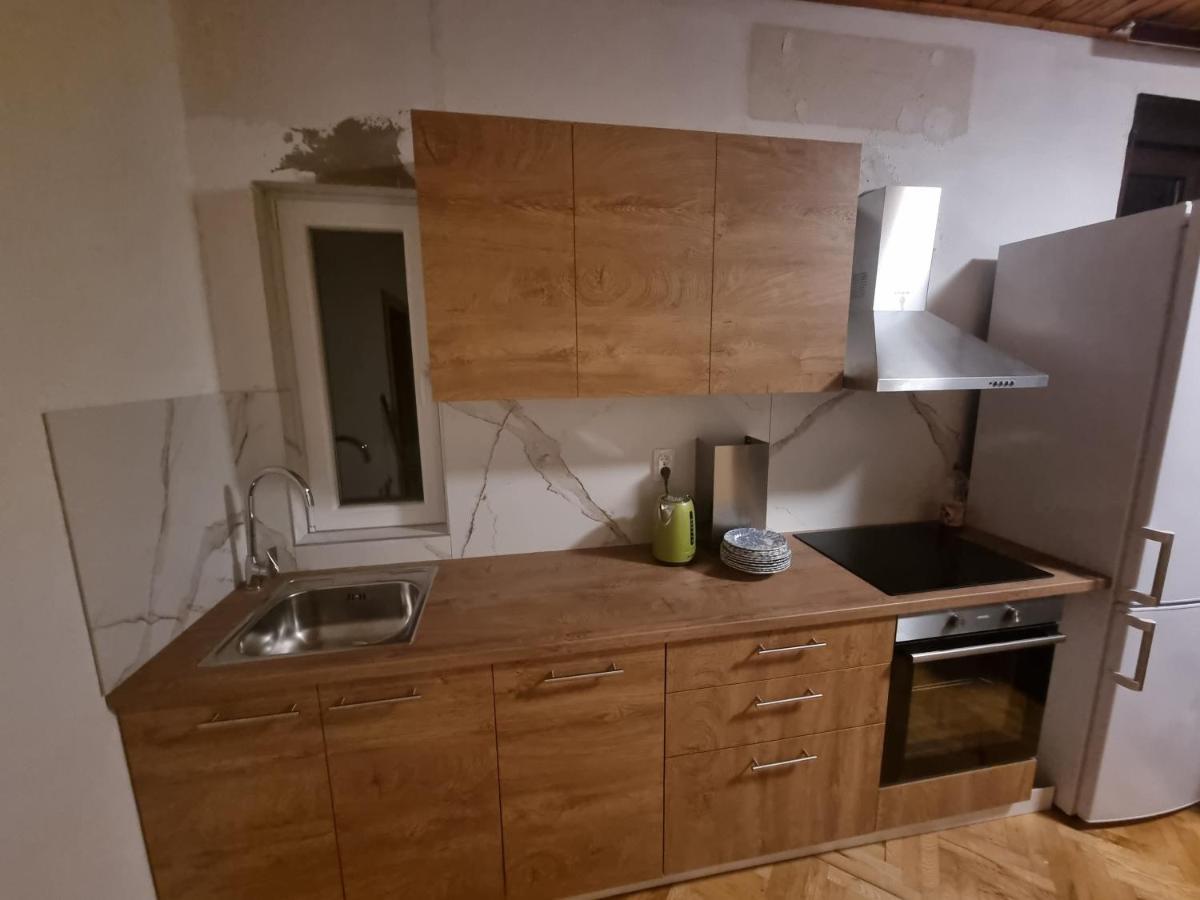 Holidey Home Jukic K Seline Eksteriør bilde